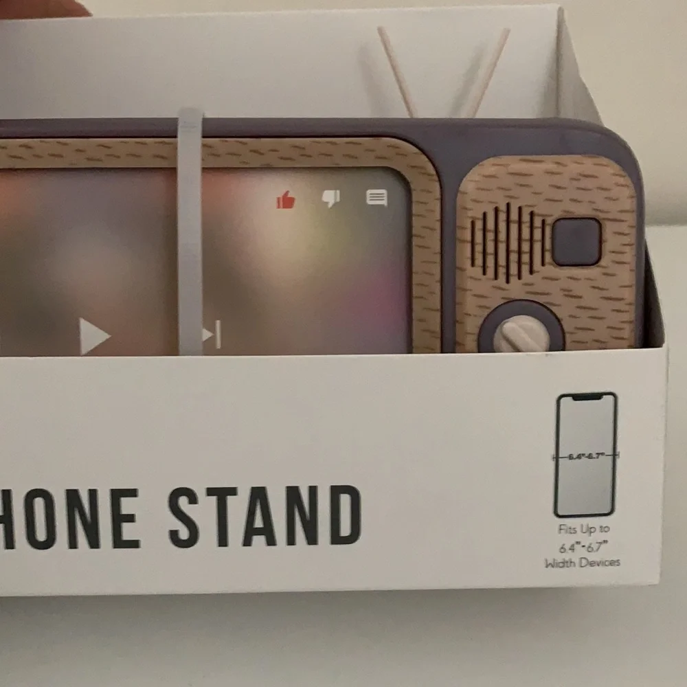 Retro Phone Stand Target
